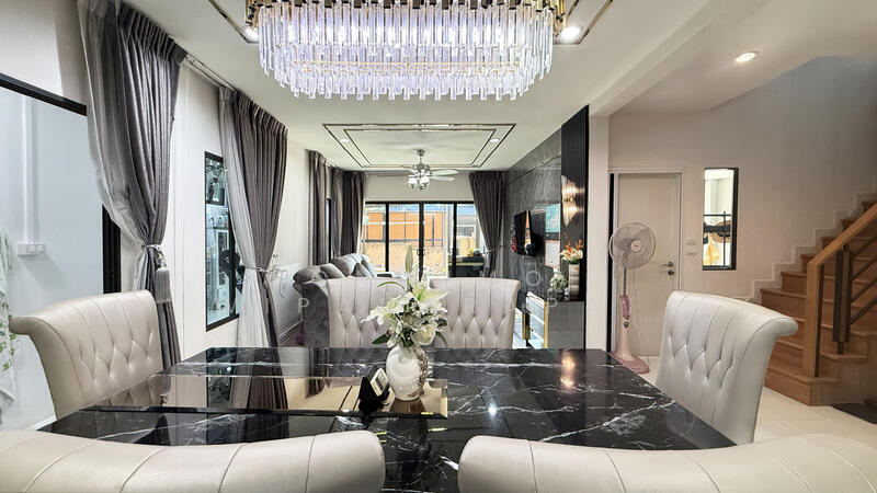 The Plant Exclusique Phatthanakan, Bangkok, Soi Phatthanakan 44, Suan Luang, Suan Luang, Bangkok, 3 Bedrooms, 190 sqm, Single Detached House For Sale, by Ponwimol Wipanarapai, 10692576 - DDproperty.com