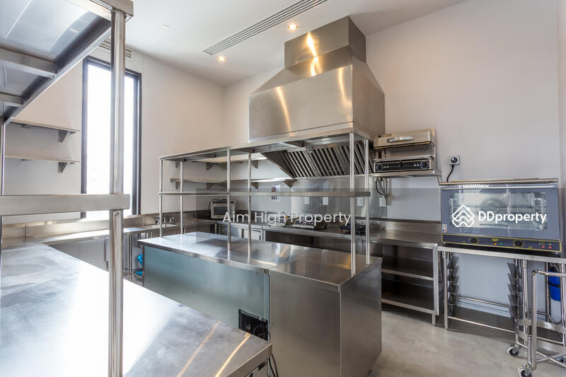 Muniq Langsuan, Bangkok, Soi Tonson, Lumphini, Pathum Wan, Bangkok, 2 Bedrooms, 96 sqm, Condo For Rent, by Aim High Property, 10697252 - DDproperty.com