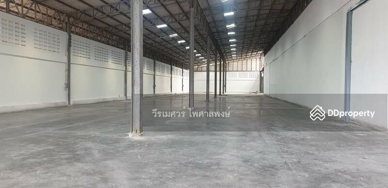 ให้เช่า โกดัง ถนนหทัยราษฎร์ ทำเลสะดวกใกล้ Motorway พื้นที่ใช้สอย 3745 ตร.ม. รับน้ำหนักได้ถึง 3 ตัน