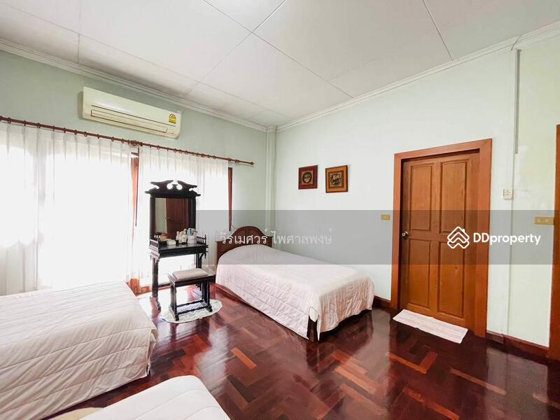 ขายบ้านริมน้ำ อ.ปทุมธานี (วิวสนามกอล์ฟ) 374 ตร.ว. 4 นอน 4 น้ำ 550 ตร.ม. พร้อมเรือนรับรองแขกริมน้ำ แล