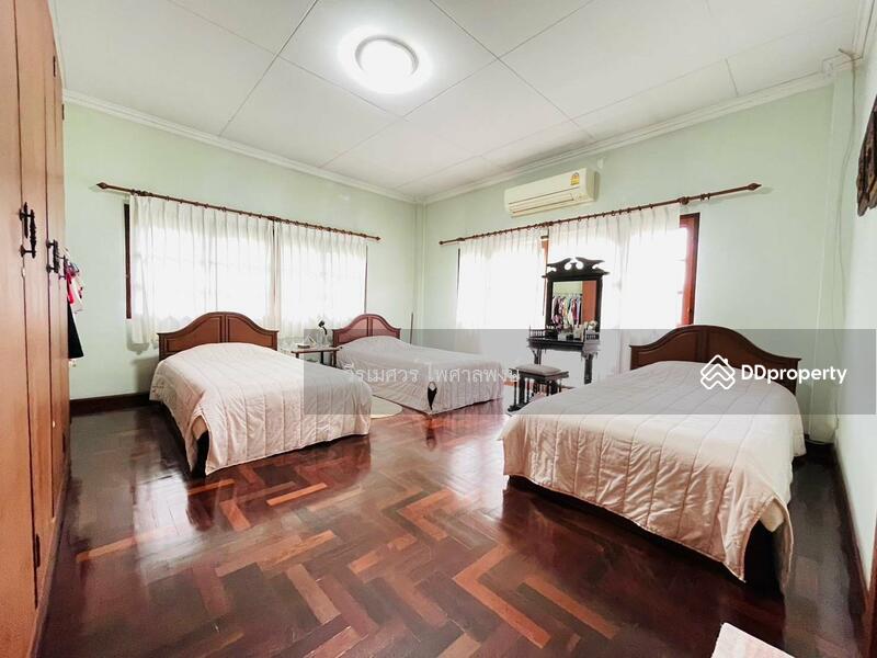 ขายบ้านริมน้ำ อ.ปทุมธานี (วิวสนามกอล์ฟ) 374 ตร.ว. 4 นอน 4 น้ำ 550 ตร.ม. พร้อมเรือนรับรองแขกริมน้ำ แล