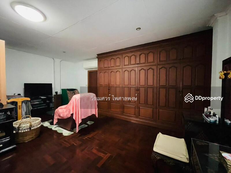 ขายบ้านริมน้ำ อ.ปทุมธานี (วิวสนามกอล์ฟ) 374 ตร.ว. 4 นอน 4 น้ำ 550 ตร.ม. พร้อมเรือนรับรองแขกริมน้ำ แล