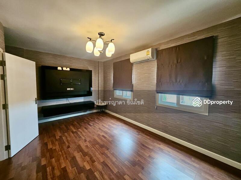 For Rent - Urban Sathorn, Bangkok