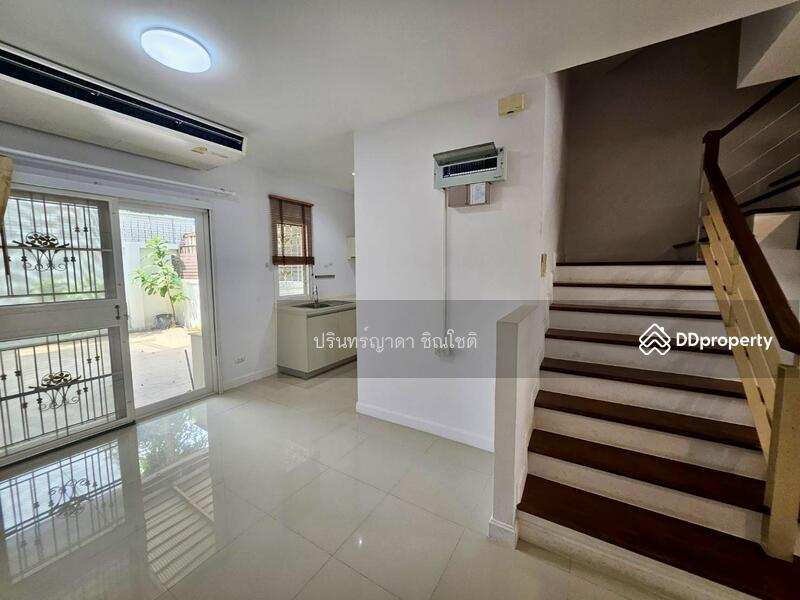 For Rent - Urban Sathorn, Bangkok