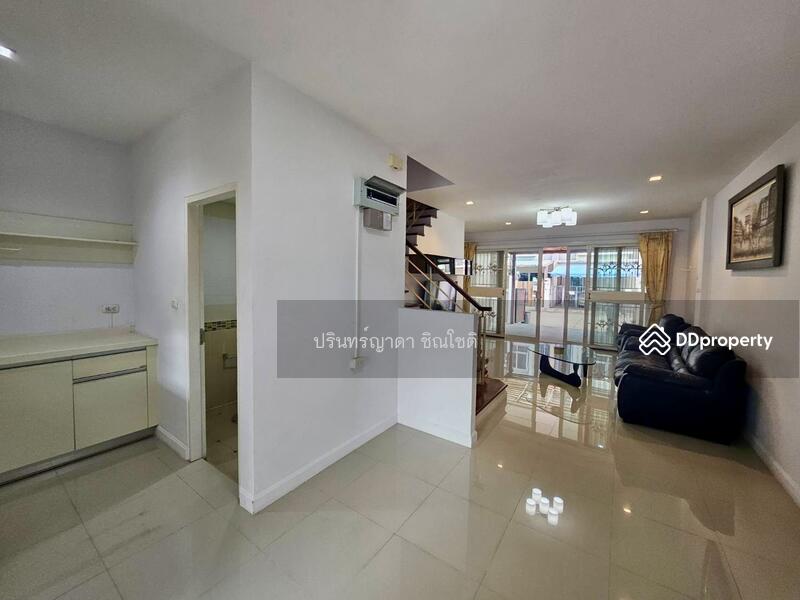 For Rent - Urban Sathorn, Bangkok