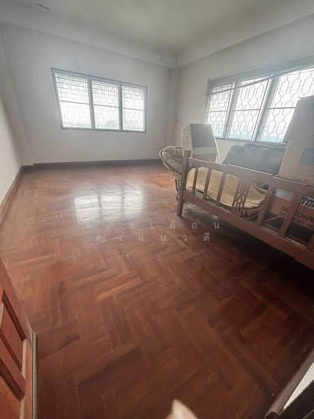 Building and warehouse for sale Sukhumvit rd. Seaview Near Symphony condo Chonburi Thailand, Chon Buri (Pattaya), 541 สุขุมวิท, Mhueng, Muang Chon Buri, Chon Buri (Pattaya), , 960 sqm, Shophouse For Sale, by แสงเดือน คงแนวดี, 10702941 - DDproperty.com