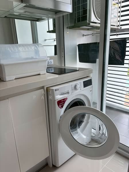 The Sky Sukhumvit, Bangkok, 103-4 Sukhumvit Road, Bang Na Nuea, Bang Na, Bangkok, 1 Bedroom, 30 sqm, Condo For Rent, by Airada Parasarn, 10703119 - DDproperty.com