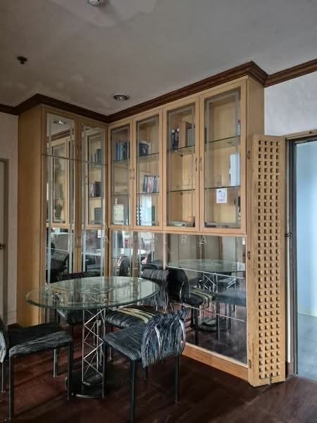 Pathumwan Resort, Bangkok, Phayathai Road, Thanon Phaya Thai, Ratchathewi, Bangkok, 2 Bedrooms, 75 sqm, Condo For Sale, by Anutra Pahulrat, 10705408 - DDproperty.com