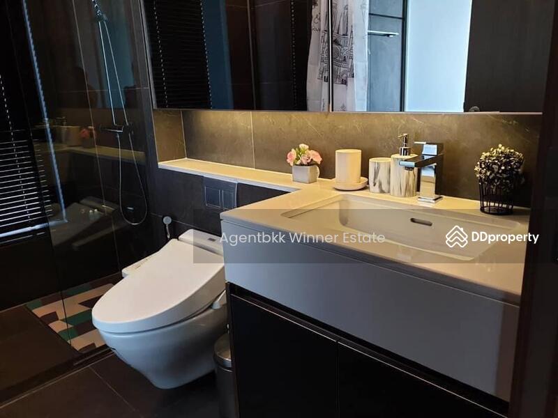 The Esse at Singha Complex, Bangkok, 1788 New Petchaburi Rd, Khlongtoei Nua, Watthana, Bangkok, 1 Bedroom, 48 sqm, Condo For Rent, by Agentbkk, 10708016 - DDproperty.com