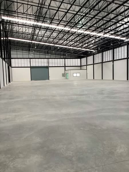 ให้เช่าโกดัง พร้อมออฟฟิศ เลียบคลองสี่วา นาดี อำเภอเมือง สมุทรสาคร พื้นที่ 1,339 ตรม, Samut Sakhon, Na Di, Muang Samut Sakhon, Samut Sakhon, , 1,300 sqm, Warehouse/Factory For Rent, by Jakarin Houpramong, 10709396 - DDproperty.com