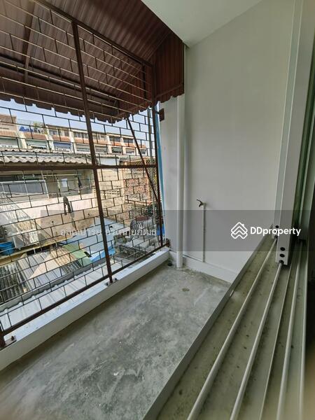 ลาดพร้าว41, Bangkok, Chan Kasem, Chatuchak, Bangkok, 2 Bedrooms, 150 sqm, Townhouse For Sale, by ไอรินทร์ อัครชัยธนรักษ์, 10717050 - DDproperty.com