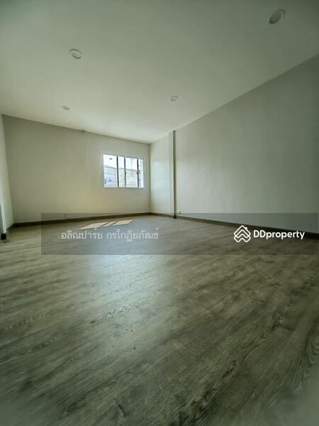 ลาดพร้าว41, Bangkok, Chan Kasem, Chatuchak, Bangkok, 2 Bedrooms, 150 sqm, Townhouse For Sale, by ไอรินทร์ อัครชัยธนรักษ์, 10717050 - DDproperty.com