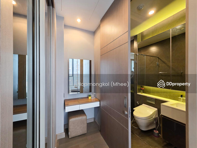 The Esse at Singha Complex, Bangkok, 1788 New Petchaburi Rd, Khlongtoei Nua, Watthana, Bangkok, 1 Bedroom, 36 sqm, Condo For Rent, by Nopmongkol (Mhee), 10722109 - DDproperty.com