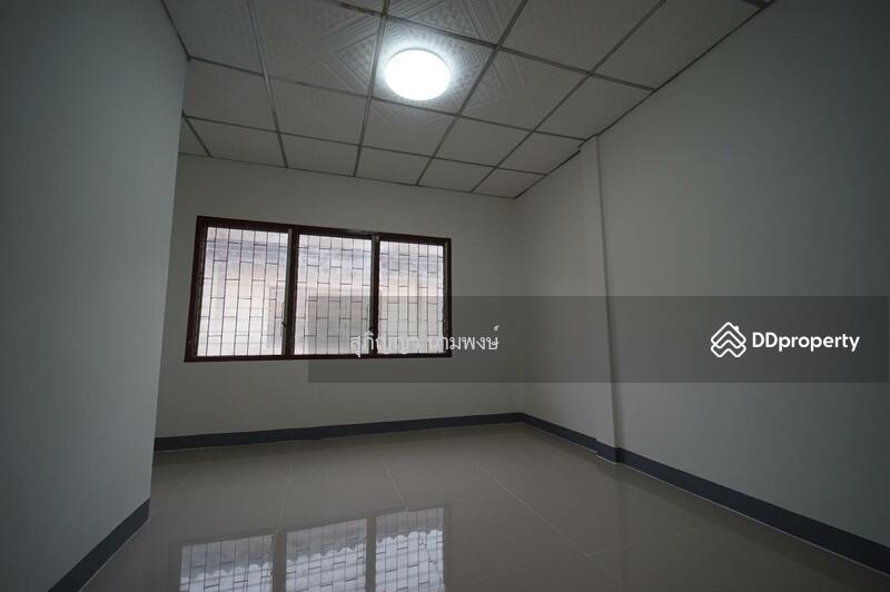 Townhouse for sale in Wang Thong River Park., Pathum Thani, Khu Khot, Lam Luk Ka, Pathum Thani, 3 Bedrooms, 100 sqm, Townhouse For Sale, by สุภิญญา นามพงษ์, 10722651 - DDproperty.com