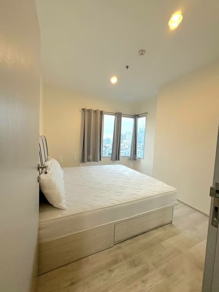 Niche Mono Ramkhamhaeng, Bangkok, Soi Ramkhamhaeg 36, Hua Mak, Bang Kapi, Bangkok, 2 Bedrooms, 51 sqm, Condo For Rent, by Ulaiwan Boonsiri, 10722680 - DDproperty.com