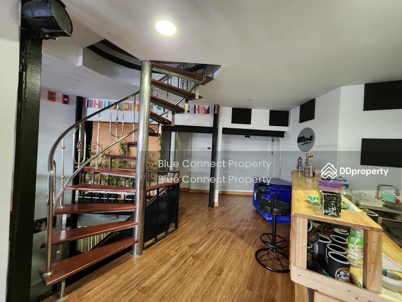 For Sale - อาคารพาณิชย์ ใกล้แยกอโศก, Bangkok