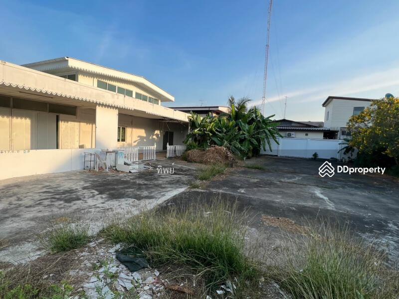 ขาย - ที่ดินแถมบ้าน รัชดา42, กรุงเทพ