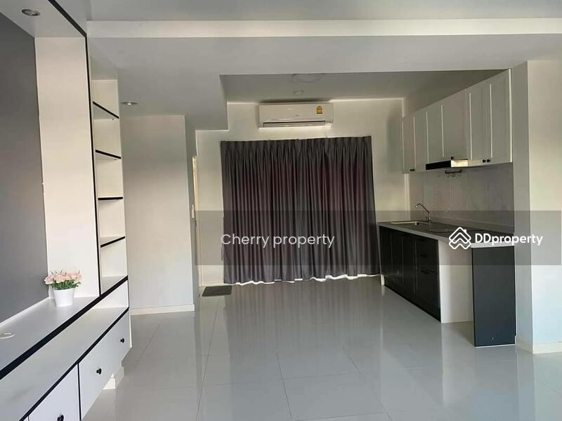 Indy Srinakarin-Romklao, Bangkok, 278 Romklao Road, Saen Sab, Min Buri, Bangkok, 2 Bedrooms, 98 sqm, Townhouse For Rent, by Tamita Kongsoithong, 10730900 - DDproperty.com