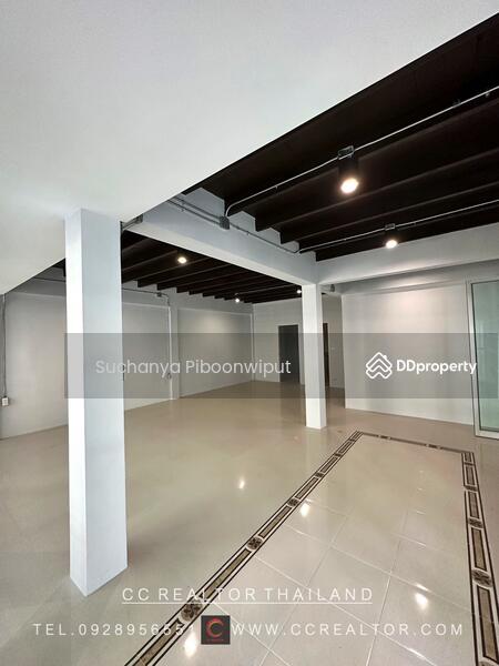 For Rent - Townhouse For Rent : Ekamai 12 Open For Home office, Bangkok