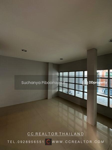 For Rent - Townhouse For Rent : Ekamai 12 Open For Home office, Bangkok