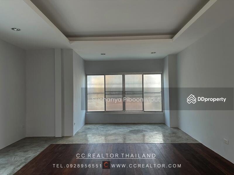 For Rent - Townhouse For Rent : Ekamai 12 Open For Home office, Bangkok