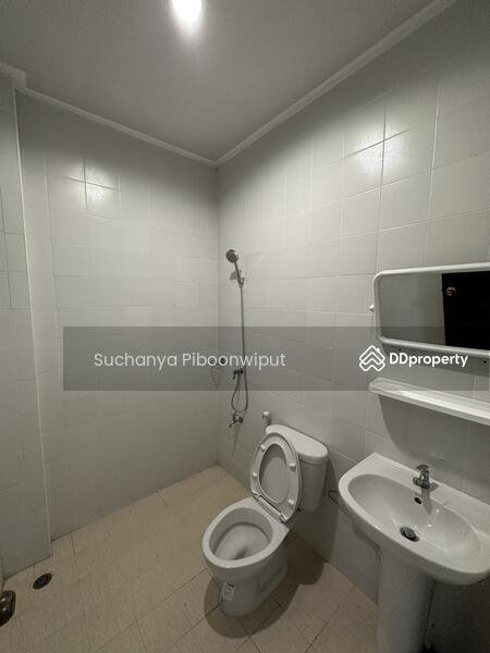TownHouse Pridi Pranomyong 20 Pet Friendly, Bangkok, Pridi Pranomyong 20, Phra Kanong Nua, Watthana, Bangkok, 4 Bedrooms, 400 sqm, Townhouse For Rent, by Suchanya Piboonwiput, 10731018 - DDproperty.com