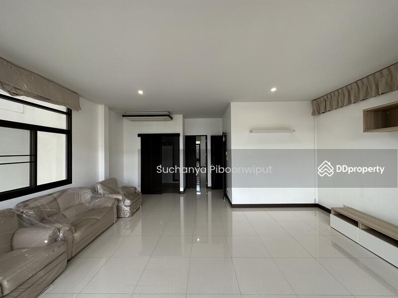 TownHouse Pridi Pranomyong 20 Pet Friendly, กรุงเทพ, Pridi Pranomyong 20, พระโขนงเหนือ, วัฒนา, กรุงเทพ, 400 ตร.ม., ทาวน์เฮ้าส์ ให้เช่า, โดย Suchanya Piboonwiput, 10731018 - DDproperty.com