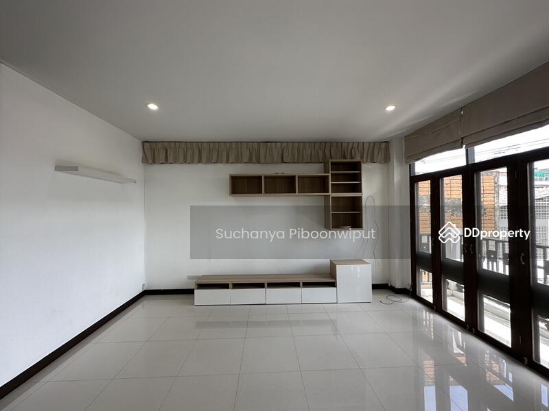 TownHouse Pridi Pranomyong 20 Pet Friendly, กรุงเทพ, Pridi Pranomyong 20, พระโขนงเหนือ, วัฒนา, กรุงเทพ, 400 ตร.ม., ทาวน์เฮ้าส์ ให้เช่า, โดย Suchanya Piboonwiput, 10731018 - DDproperty.com