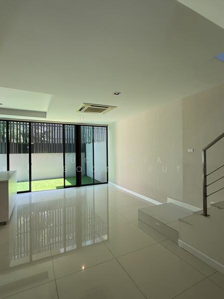 For Rent - The Park Lane 22, Bangkok