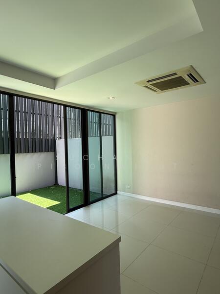 ให้เช่า - The Park Lane 22 : เดอะ พาร์ค เลน 22, กรุงเทพ