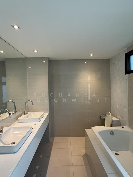 For Rent - The Park Lane 22, Bangkok