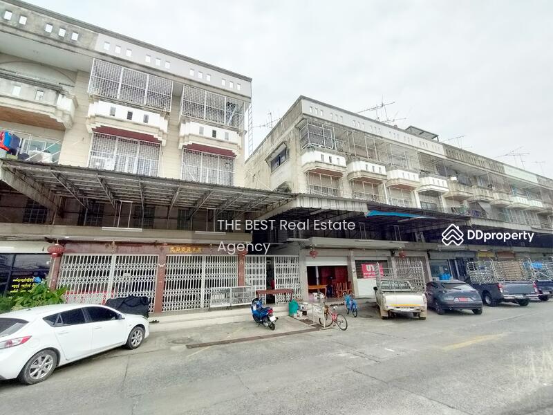 อาคารพาณิชย์ 4 คูหา #มีห้องเย็นไว้แช่ผักและผลไม้ สภาพดีมากก #ด้านหลังมีทางออก #ตลาดสี่มุมเมือง, ปทุมธานี, คูคต, ลำลูกกา, ปทุมธานี, 100 ตร.ม., กิจการ ขาย, โดย Khun Tassanee, 10732860 - DDproperty.com