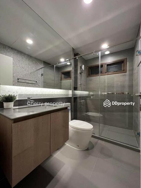 Burasiri Krungthep Kreetha, Bangkok, 95 Soi Pracha Ruam Chai, Hua Mak, Bang Kapi, Bangkok, 4 Bedrooms, 284 sqm, Single Detached House For Rent, by Tamita Kongsoithong, 10733368 - DDproperty.com