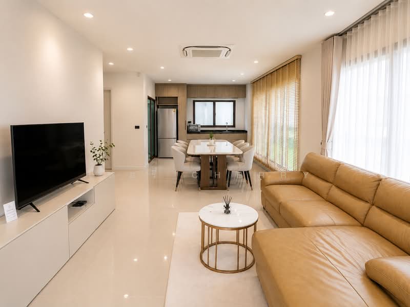 Burasiri Krungthep Kreetha, bangkok, 95 Soi Pracha Ruam Chai, Hua Mak, Bang Kapi, Bangkok, 4 Bedrooms, 285 sqm, Single Detached House For Rent, by Tamita Kongsoithong, 10733385 - DDproperty.com