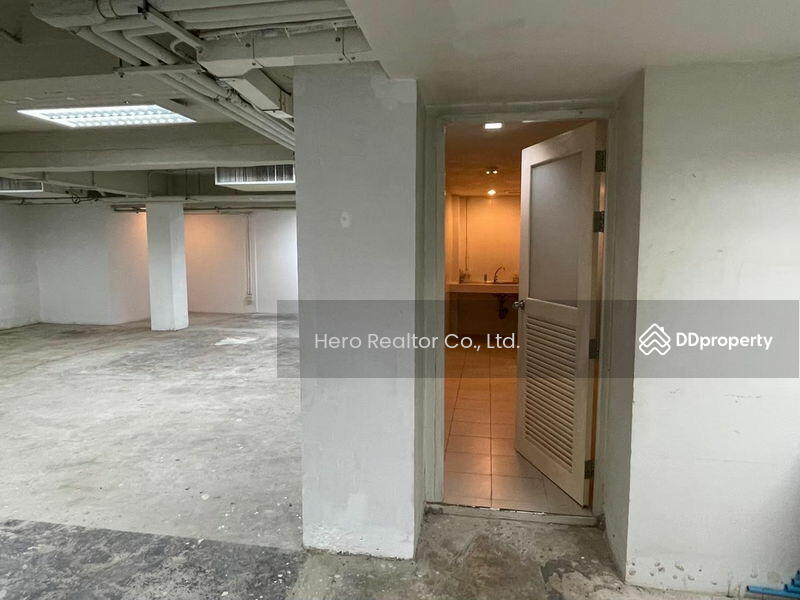 For Rent - Bangkok Office Phetchaburi BTS Ratchathewi BRE19200, Bangkok