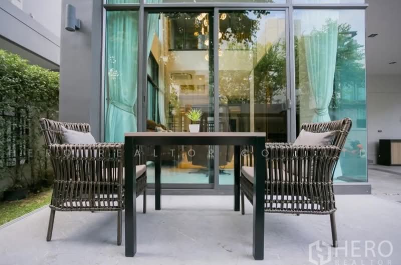 The Gentry Ekamai-Ladprao, Bangkok, 90 Soi Ladprao 94, Phlapphla, Wang Thonglang, Bangkok, 3 Bedrooms, 380 sqm, Single Detached House For Rent, by Hero Realtor Co., Ltd., 10742563 - DDproperty.com