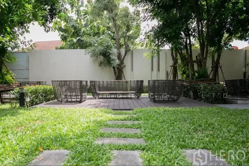 The Gentry Ekamai-Ladprao, Bangkok, 90 Soi Ladprao 94, Phlapphla, Wang Thonglang, Bangkok, 3 Bedrooms, 380 sqm, Single Detached House For Rent, by Hero Realtor Co., Ltd., 10742563 - DDproperty.com