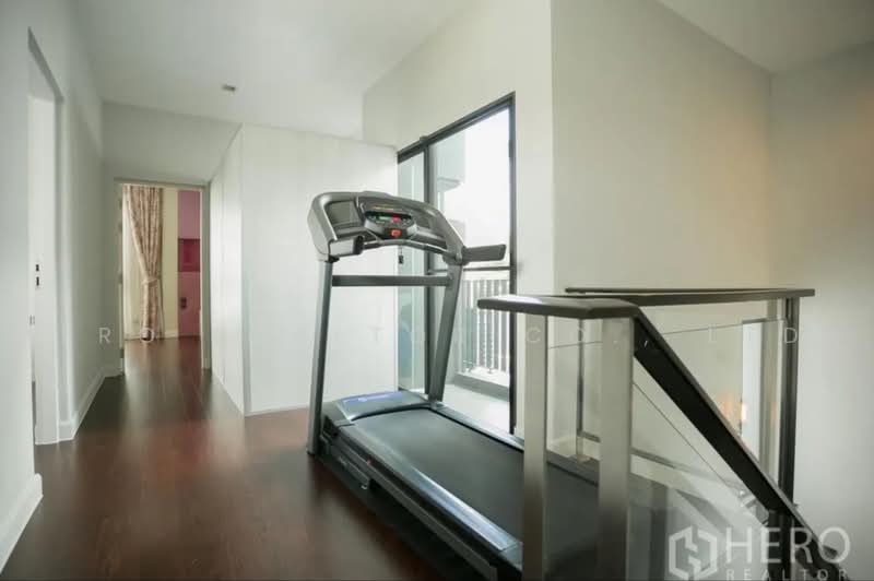 The Gentry Ekamai-Ladprao, Bangkok, 90 Soi Ladprao 94, Phlapphla, Wang Thonglang, Bangkok, 3 Bedrooms, 380 sqm, Single Detached House For Rent, by Hero Realtor Co., Ltd., 10742563 - DDproperty.com