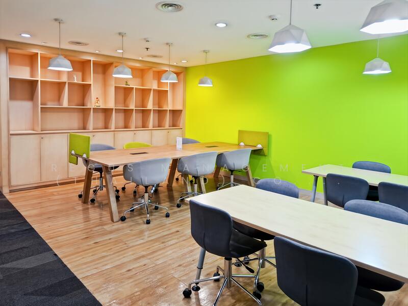Regus Interchange 21, Bangkok, 399 Sukhumvit Road, Khlong Tan Nua, Watthana, Bangkok, , 70 sqm, Office Space For Rent, by IWG SERVICES (THAILAND) COMPANY LIMITED, 10744672 - DDproperty.com