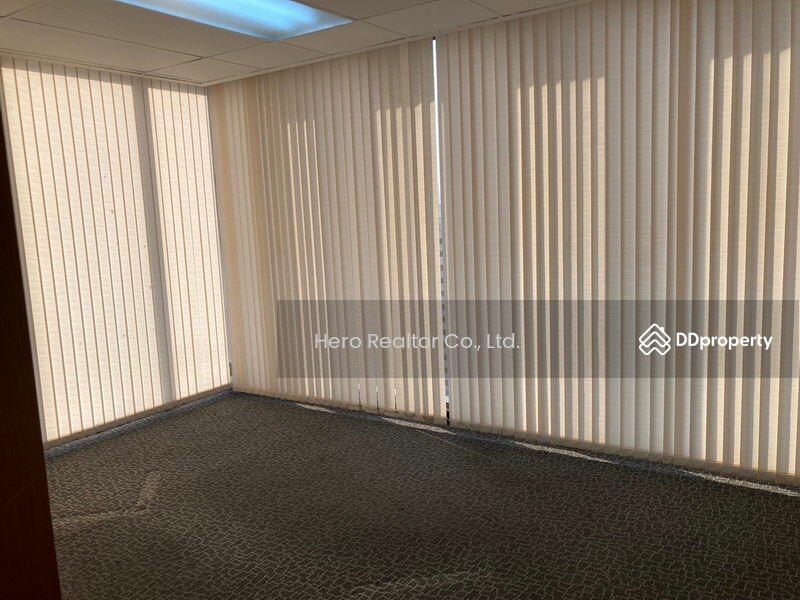 For Rent - Bangkok Office Sukhumvit BTS Asok MRT Phetchaburi BRE19241, Bangkok