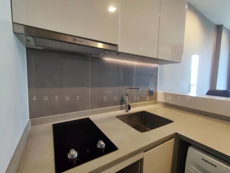 M Thonglor 10, Bangkok, 9 Soi Ekkamai 12, Ekkamai Road, Khlong Tan Nua, Watthana, Bangkok, 1 Bedroom, 35 sqm, Condo For Rent, by Agent. Suthathip, 10746072 - DDproperty.com