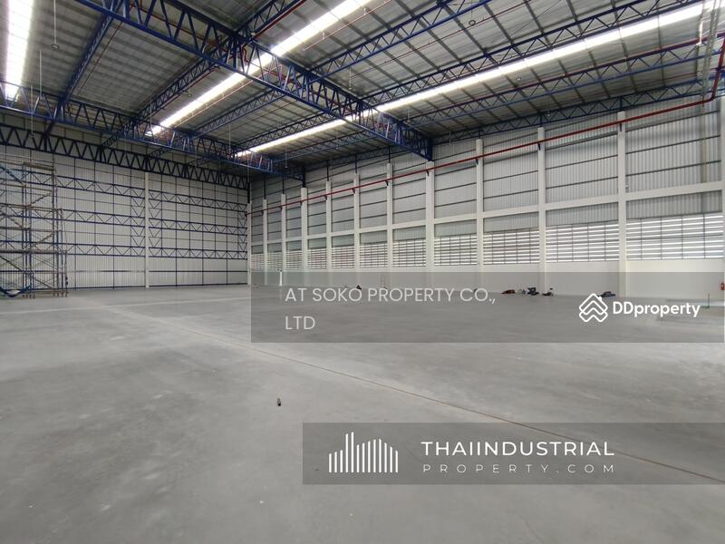 โกดังให้เช่า โรงงานให้เช่า 1590 ตรม บ่อวิน, ศรีราชา, ชลบุรี/ 泰国仓库/工厂,出租/出售 (หมายเลขประกาศ: AT818R), ชลบุรี, บ่อวิน, ศรีราชา, ชลบุรี, 1,350 ตร.ม., โกดัง-โรงงาน ให้เช่า, โดย AT SOKO PROPERTY CO., LTD, 10746829 - DDproperty.com