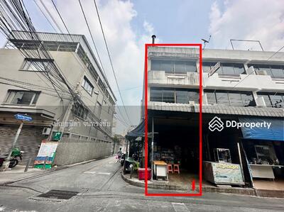 ขาย - อาคารพาณิชย์ 3 ชั้น ห้วมุม, กรุงเทพ