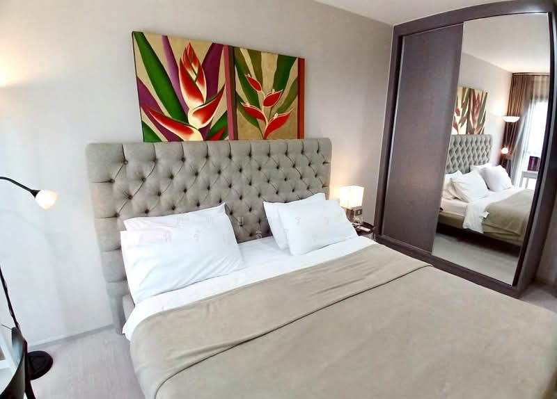 Rhythm Sukhumvit 36-38, Bangkok, 55 Soi Sukhumvit 36, Sukhumvit Road, Phra Kanong, Khlong Toei, Bangkok, 2 Bedrooms, 56 sqm, Condo For Rent, by คัทยวรรณ หิรัญจิโรจน์, 10752249 - DDproperty.com