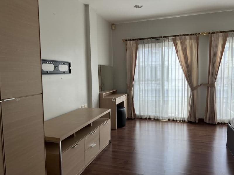 Baan Klang Muang Luzern Sukhumvit : บ้านกลางเมือง ลูเซิร์น สุขุมวิท (อ่อนนุช 46), กรุงเทพ, ถนนสุขุมวิท 77, สวนหลวง, กรุงเทพ, 220 ตร.ม., ทาวน์เฮ้าส์ ให้เช่า, โดย Khun Archie, 10762488 - DDproperty.com