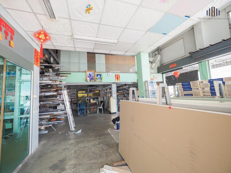 For Sale - ขายอาคารสำนักงานทำเลทองติดถนนสุทธิสารวินิจฉัย-รัชดา พื้นที่ 104 ตร.ว.จำนวน 5 ชั้น ลิฟต์ 1 ตัว, Bangkok