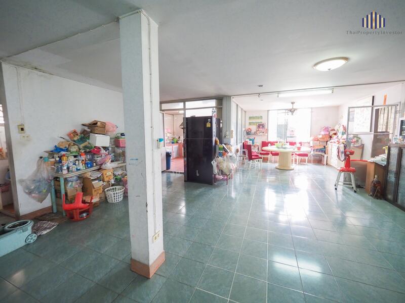 For Sale - ขายอาคารสำนักงานทำเลทองติดถนนสุทธิสารวินิจฉัย-รัชดา พื้นที่ 104 ตร.ว.จำนวน 5 ชั้น ลิฟต์ 1 ตัว, Bangkok