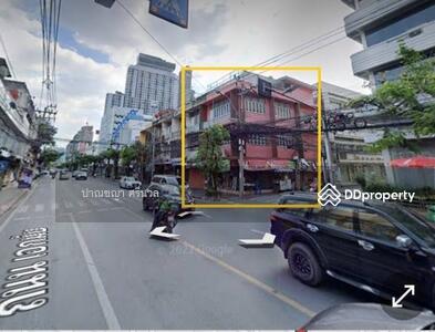 ขาย - ขายอาคารพานิชย์ 2 คูหาติดกัน ริมถนนเอกมัย เขตวัฒนา กทม., กรุงเทพ