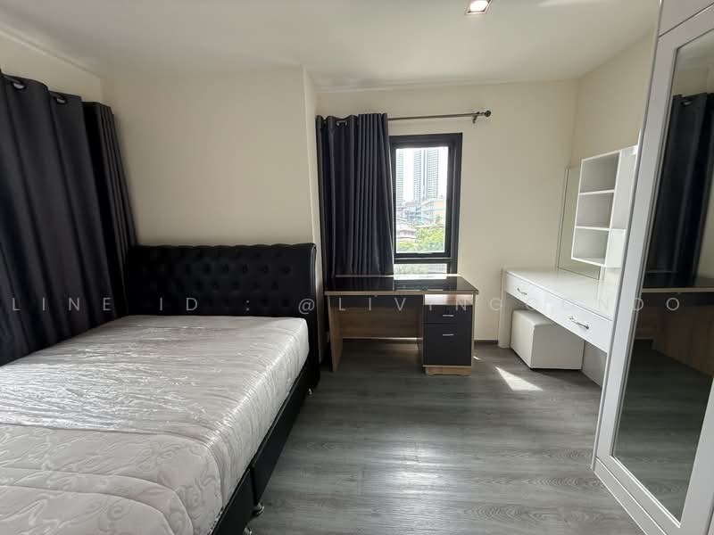 Rich Park @ Triple Station, Bangkok, 591 Srinakarin Road, Suan Luang, Suan Luang, Bangkok, 1 Bedroom, 34 sqm, Condo For Rent, by LINE ID : @livingcondo, 10766540 - DDproperty.com