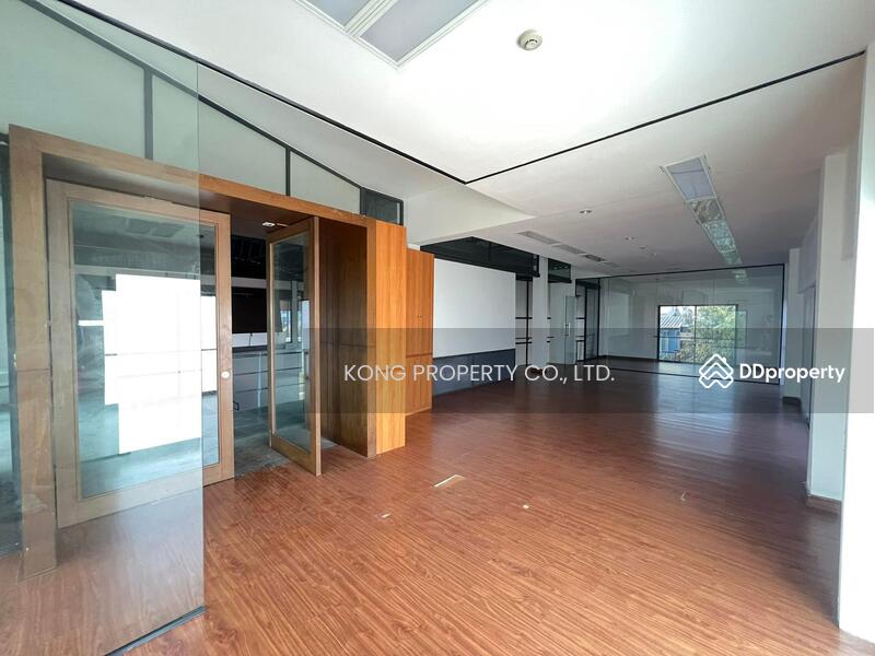 ให้เช่าโกดัง พร้อมสำนักงาน พระโขนง กรุงเทพ ใกล้BTSปุณณวิถี, Bangkok, Bang Chak, Phra Khanong, Bangkok, , 1,000 sqm, Warehouse/Factory For Rent, by Jakarin Houpramong, 10766781 - DDproperty.com